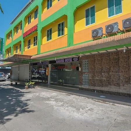 Reddoorz Near Nagoya Citywalk Batam 2 Bagian luar foto