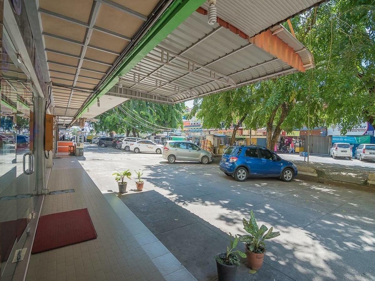 Reddoorz Near Nagoya Citywalk Batam 2 Bagian luar foto
