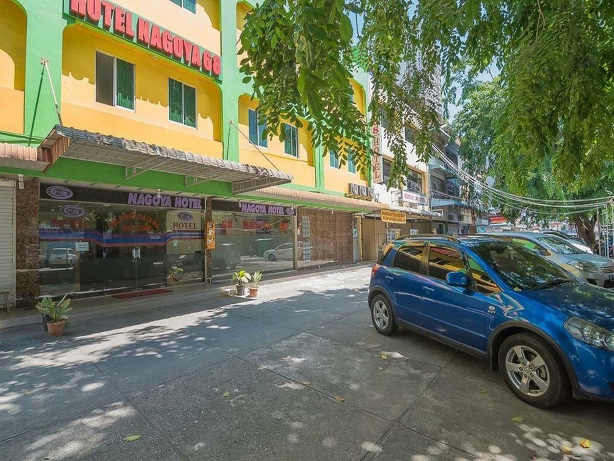 Reddoorz Near Nagoya Citywalk Batam 2 Bagian luar foto